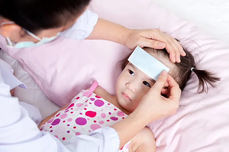 tắm lá riềng cho trẻ sơ sinh