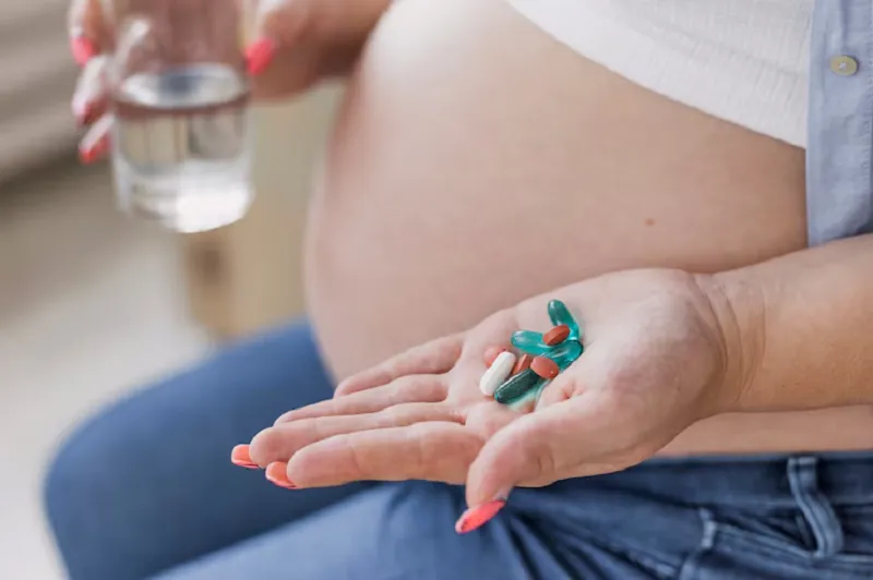 Clindamycin có dùng được cho bà bầu không?