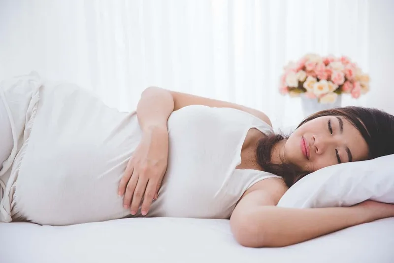 Mang thai bị ngứa khắp người