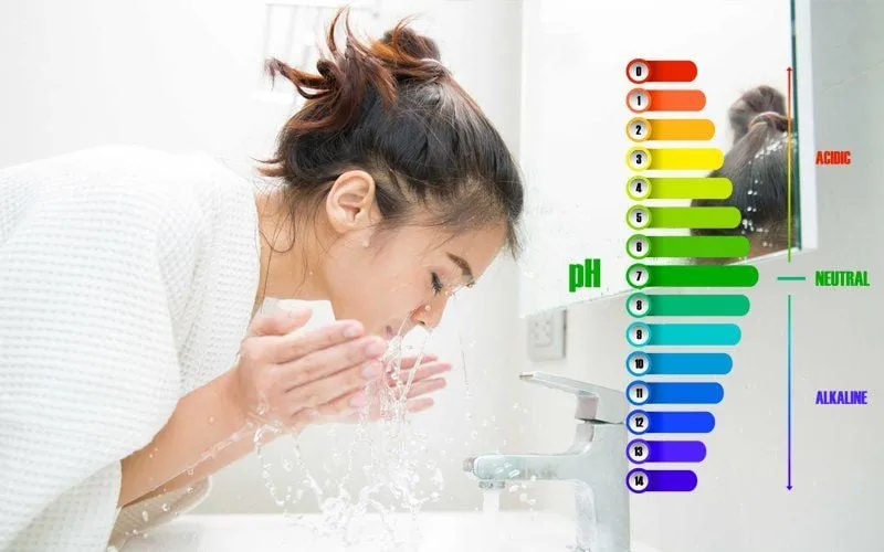 Da dầu nhạy cảm dùng sữa rửa mặt nào? 