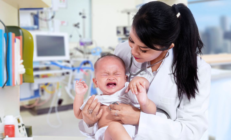 Cách khắc phục tình trạng răng bé 10 tháng bị đen