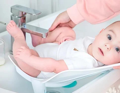 Bé bị hăm rửa nước gì