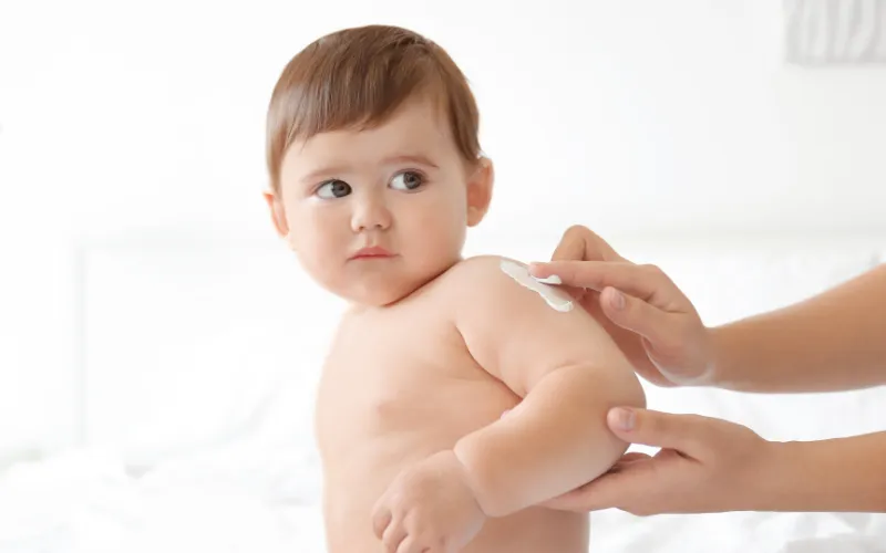 Sử dụng sản phẩm dịu da chuyên biệt
