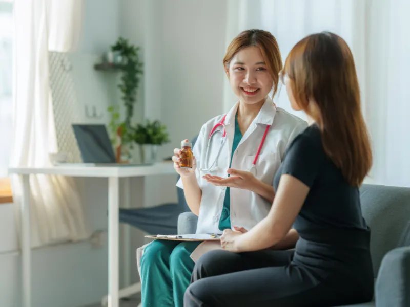 Bị rạn da màu trắng có tự hết không và cách phòng ngừa