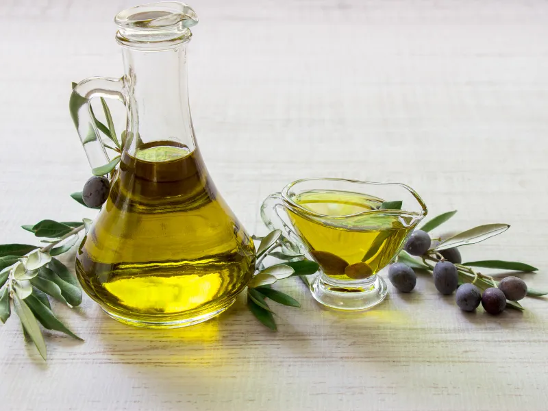 Dầu oliu chữa rạn da như thế nào?