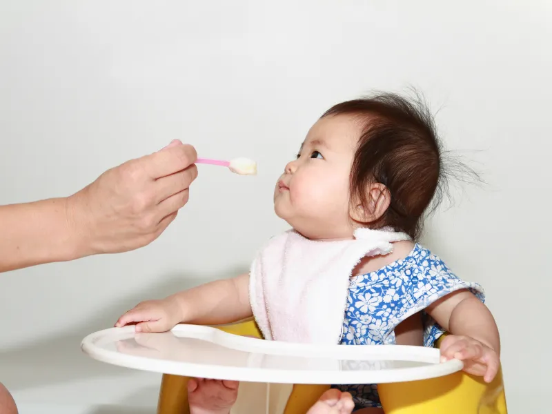 Cách chăm sóc bé gái hay bị hăm đỏ vùng kín tại nhà