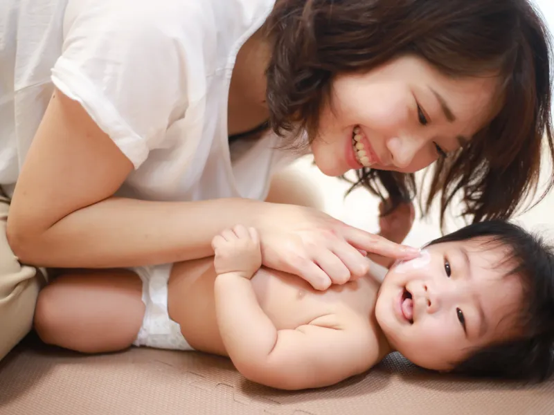 Cách xử lý hăm nách ở trẻ tại nhà