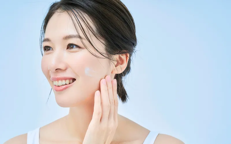 Dưỡng ẩm và khóa ẩm tự nhiên