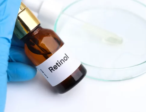 Lỡ dùng retinol khi mang thai