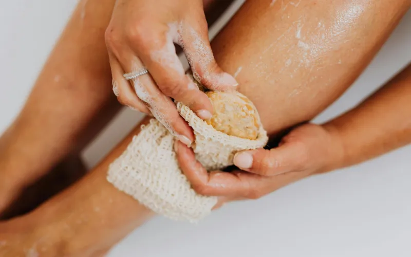 Tẩy tế bào chết theo lịch cố định mà không dựa vào trạng thái da