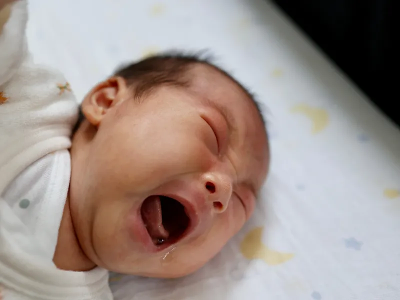 Dấu hiệu trẻ bú chưa đủ hoặc thiếu sữa