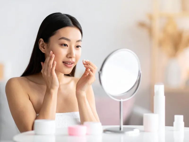 Bị nám da mặt phải làm sao?