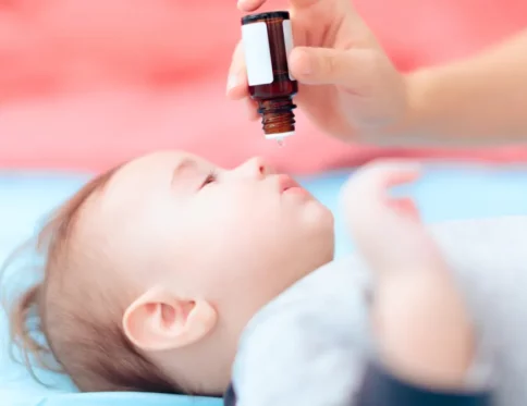 3 tháng đầu trẻ sơ sinh cần bổ sung gì