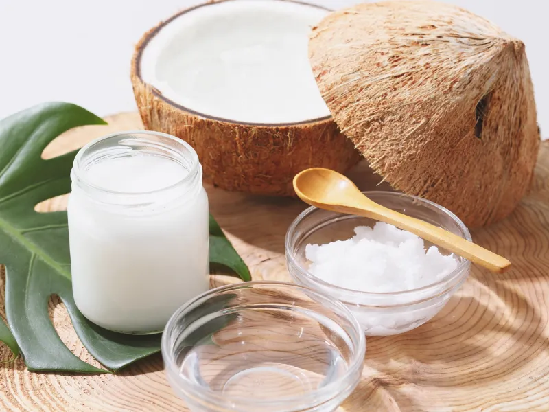 Top 7 cách chữa sạm da bằng dầu dừa đơn giản tại nhà