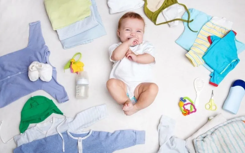 Chọn quần áo thoáng mát