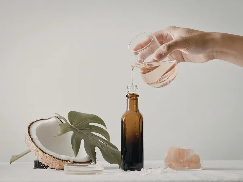 Vì sao dầu dừa được yêu thích trong làm đẹp da?