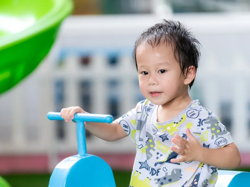 Nguyên nhân Bệnh ngoài da ở trẻ mùa hè là gì?