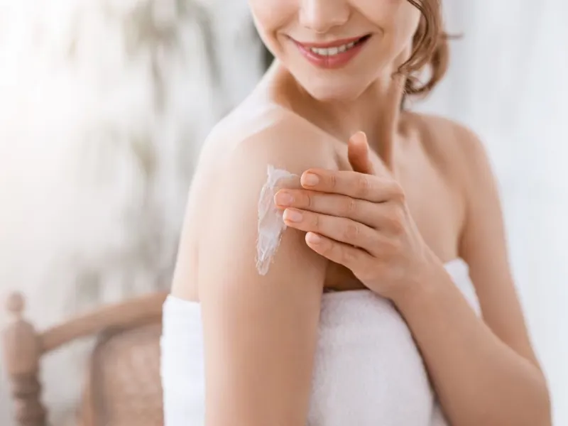 Vì sao cần thực hiện đầy đủ các bước dưỡng sáng da body?