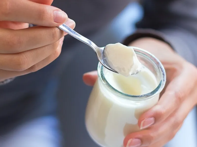 Cách cân bằng độ pH vùng kín - Bổ sung probiotic