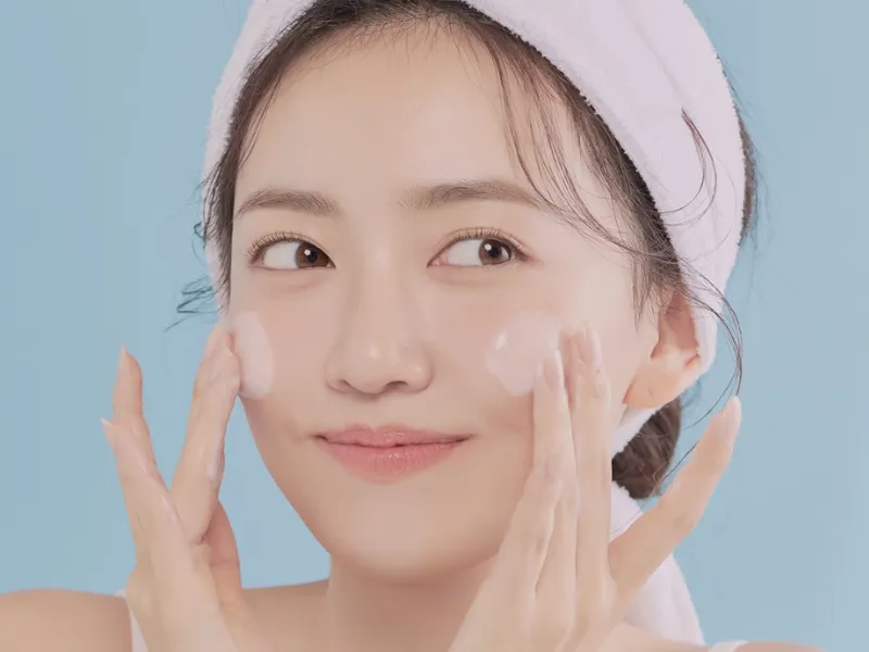 Sữa rửa mặt mang lại nhiều công dụng tốt cho da