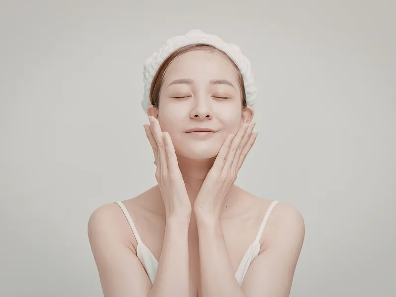 Sử dụng lotion cân bằng da