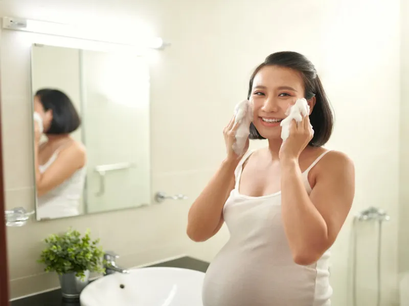 Cách xử lý khi mẹ bầu da mặt xấu đơn giản tại nhà
