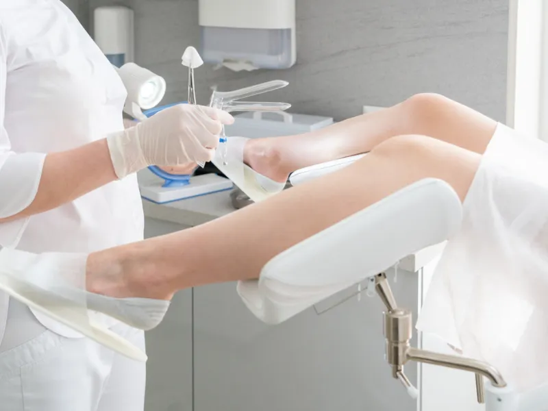 Theo dõi triệu chứng và tái khám khi cần khi bị viêm nhiễm