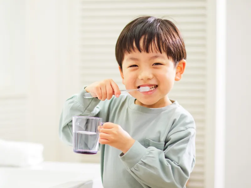 Hướng dẫn chăm sóc răng miệng cho bé 18 tháng tuổi