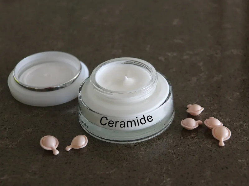 Da khô mùa đông nên dùng gì? ceramine