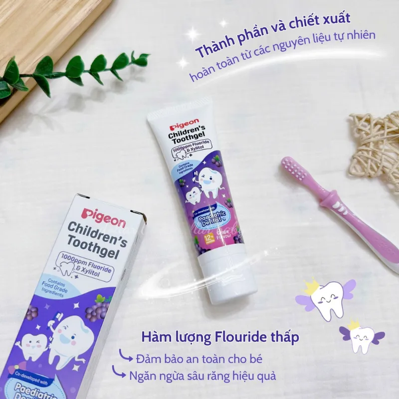 Kem đánh răng cho bé Pigeon Baby Toothgel