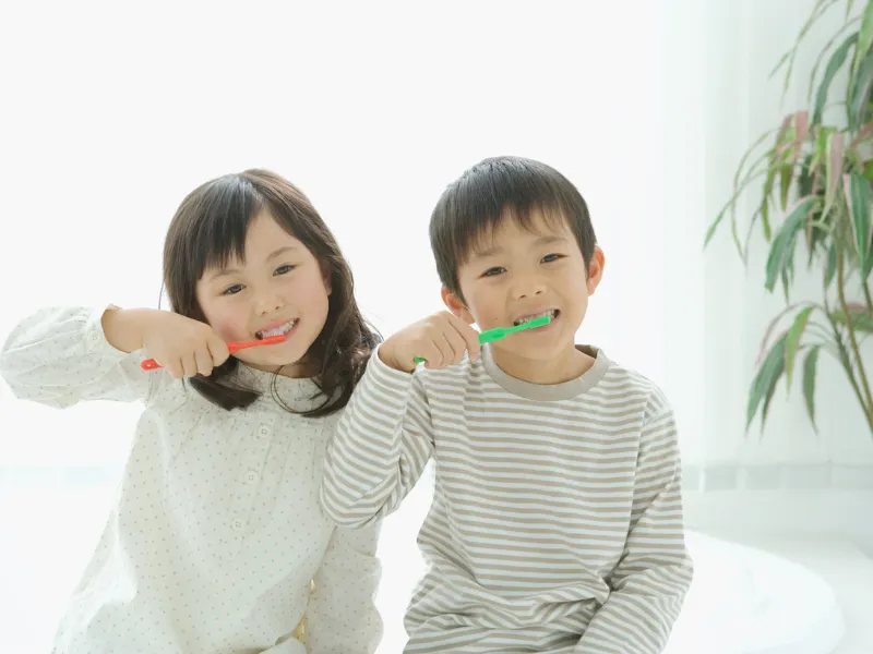 Lưu ý khi chăm sóc răng miệng cho bé