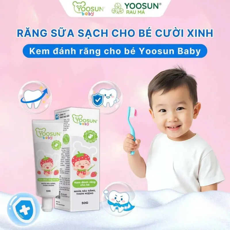 Kem đánh răng dâu cho bé Yoosun Baby