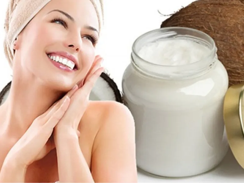 Rửa mặt bằng dầu dừa đúng cách mang lại nhiều công dụng tốt cho da