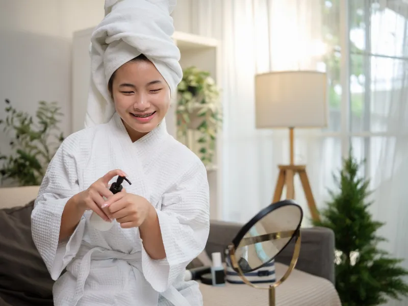 Các bước rửa mặt đúng cách