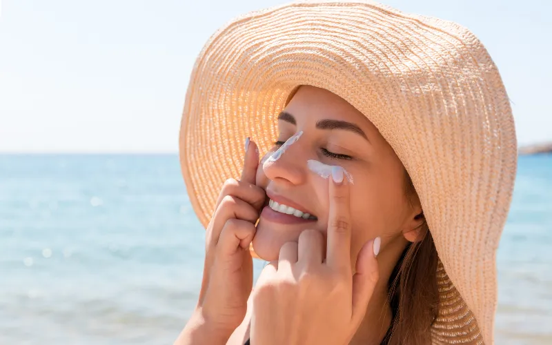 Quy-trinh-skincare-khoa-hoc-giup-kiem-soat-ba-nhon